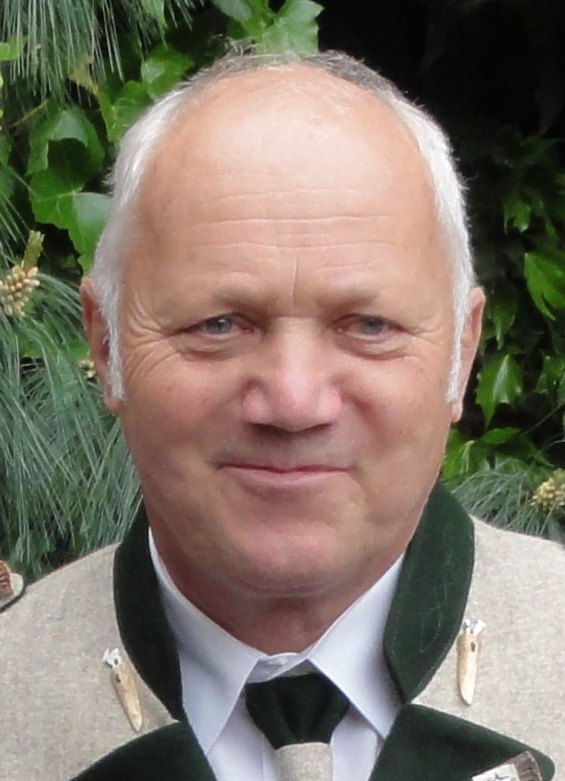 Porträt von Peter Schmid
