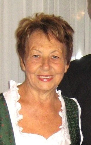 Porträt von Christa Komornyik