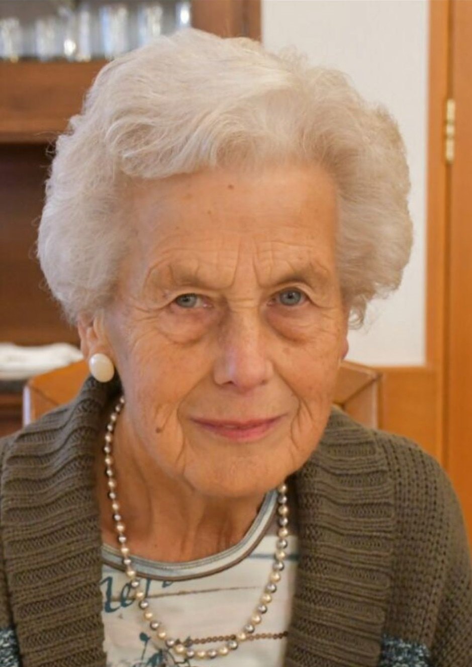 Porträt von Helga Lenk