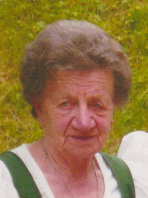 Porträt von Hermine Guggi