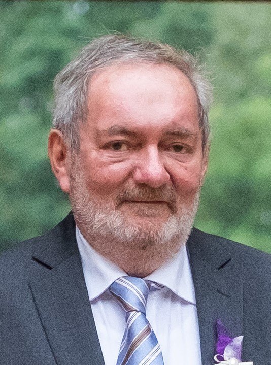 Porträt von Manfred Jöbstl