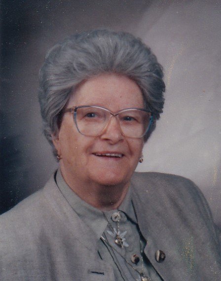 Porträt von Julia Scherz