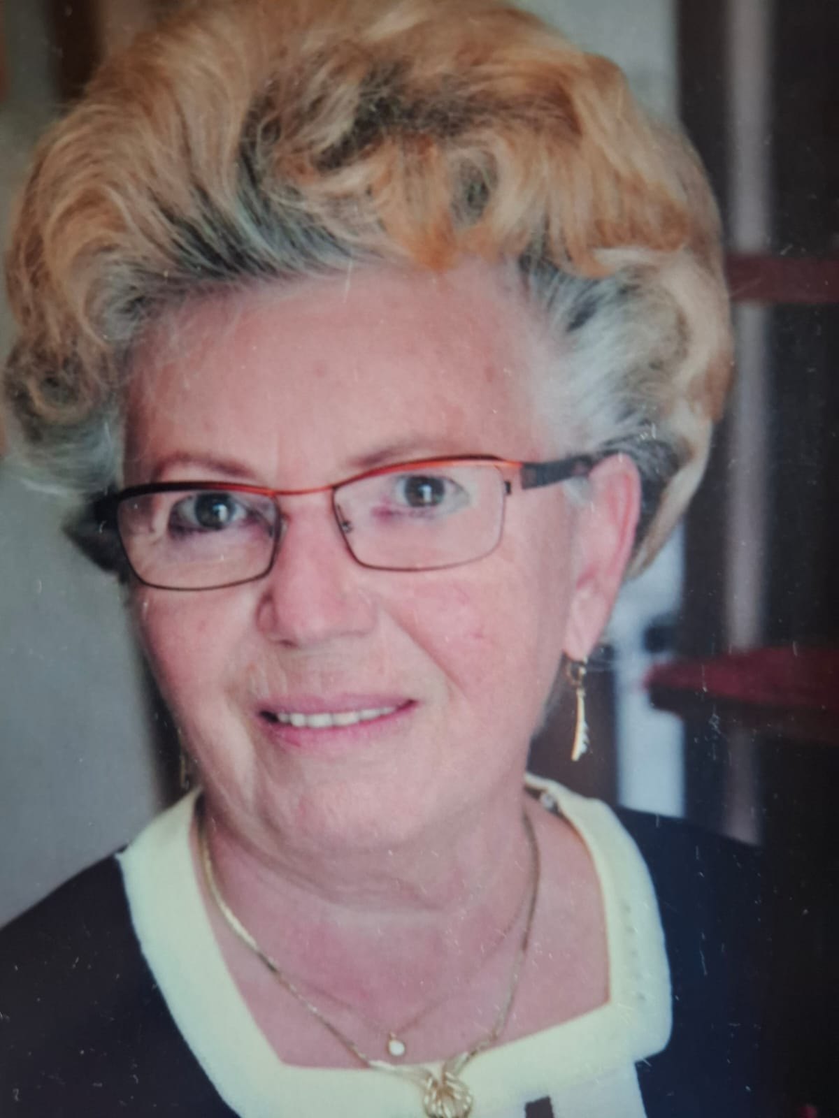 Porträt von Elfriede Ofner