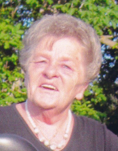 Porträt von Rosemarie Hötzl
